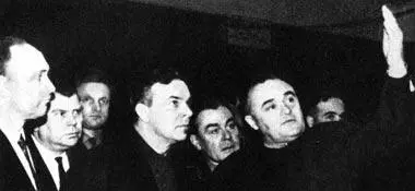 В гостях у СПКоролева на Байконуре 1965 С космонавтами Юрием Гагариным - фото 44