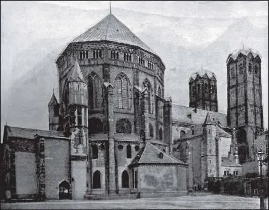 Рис 211 Церковь св Гереона в Кёльне С фотографии Но и ниже Кёльна - фото 214