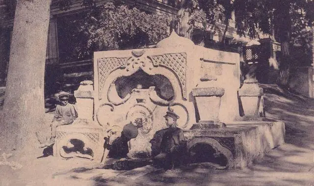 Султанский источник в яхтклубе Очень торопились в Мелитополь Очень - фото 4
