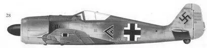 28 Fw190A3 двойной черный шеврон WkNr 5304 командира IJG26 гауптмана - фото 88