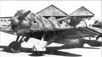 Основной противник Bf109 советский истребитель И16 Тип 10 захваченный - фото 147