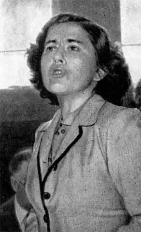 Элли Иоанниду выступающая на процессе 93х 1951 г Реплика Белоянниса - фото 30