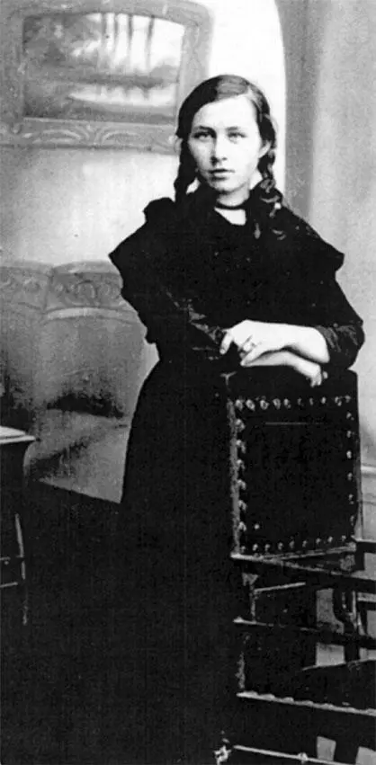 Р М Иванова В августе 1915 г Римма съездила на побывку к тяжело заболевшему - фото 42