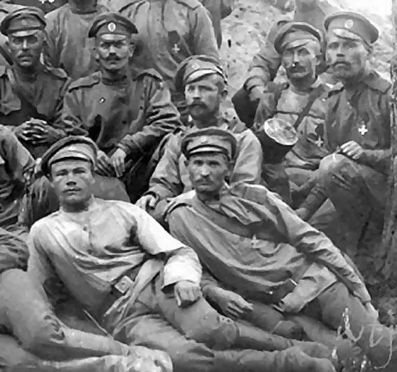 Русские солдаты Первой мировой Но в планы русского командования вмешался - фото 47