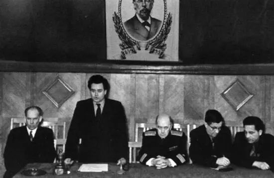 На собрании посвященном 100летию со дня рождения А С Попова 4 марта 1959 - фото 43