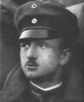 Эрих Юст из Jasta 11 6 побед 1 12 декабря 1917 г аэростат 31183 Эрми - фото 94