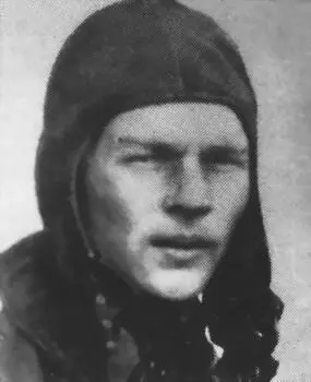 Племянник обоих братьев Рихтхофен Вольфрам сбил 8 самолетов врага но вершины - фото 150