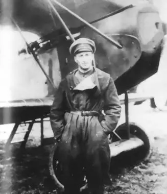 Отто Шмидт и его Fokker D VII Одержал 19 побед стал командиром Jasta 5 летом - фото 162