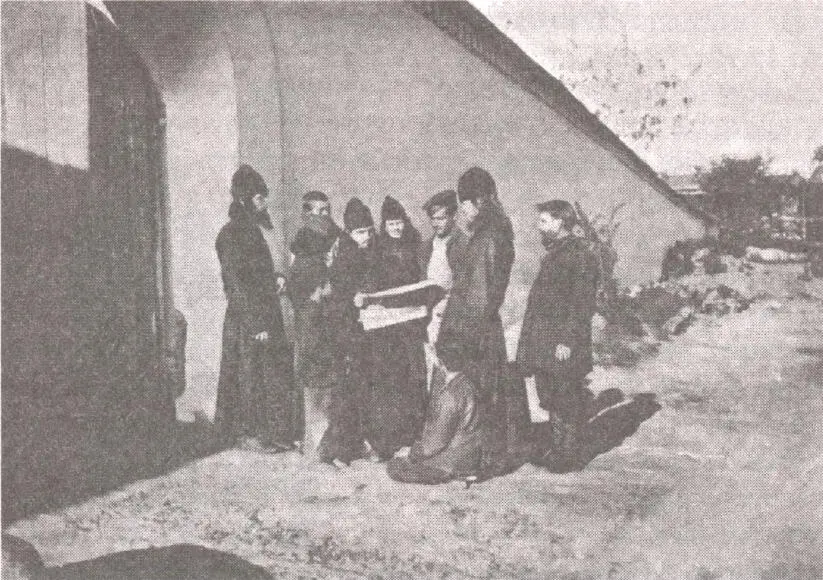 Чтение телеграмм с Дальнего Востока 1905 год В 1913 году отсталая и - фото 25