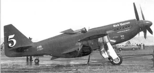 Red Baron целиком выкрашенный в красный цвет Мустанг приспособленный для - фото 70