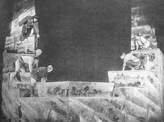 ΗП Акимов Эскизы декораций к спектаклю Обыкновенное чудо 1956 г - фото 49