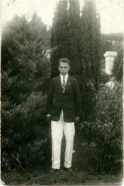 Осень 1938 г Кисловодск В Кисловодске меня поместили в новый корпус военного - фото 4