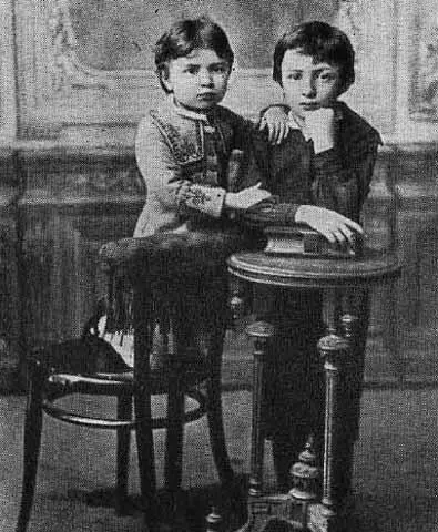 Митя и Маняша 1880 год Симбирск Студент Александр Ульянов 1887 год - фото 3