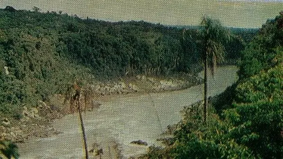 Река Игуасу ниже водопадов Скалы ВилаВельи штат Парана Блуменау - фото 20