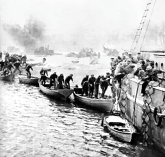Эвакуация английских войск в порту Дюнкерка май 1940 года В своих - фото 52