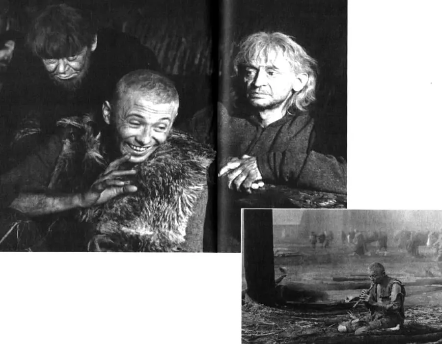 В роли Шута в кинофильме Король Лир 1970 г На верхнем снимке В Емельянов - фото 19