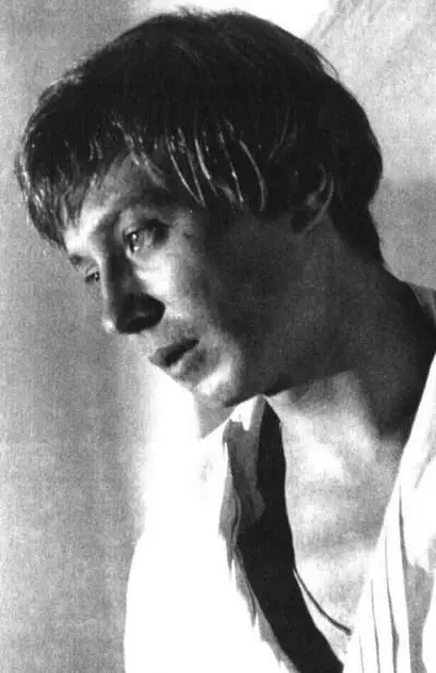 В роли Ивана Лаевского в кинофильме Плохой хороший человек 1973 г - фото 35