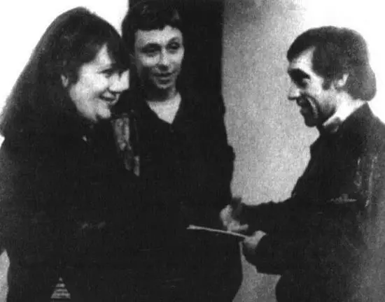 Г Волчек О Даль В Высоцкий 1973 г О Даль Камаев П Щербаков - фото 40