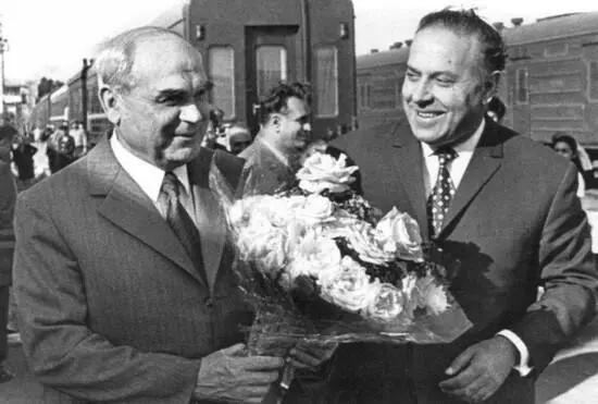 Николай Байбаков и Гейдар Алиев Их объединяла любовь к Азербайджану В - фото 38