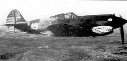 Р40B из AVG 1942 год Р40А 74 из 23rd FG 14th AF садящийся в Куньмине - фото 86