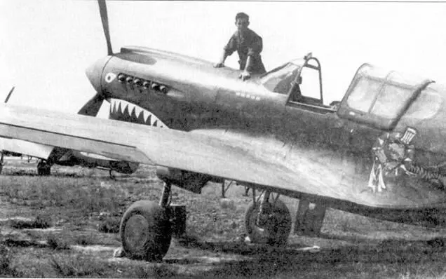 Р40Е полковника Роберта Л Скотта командира 23rd FG 15 сентября 1942 года - фото 89