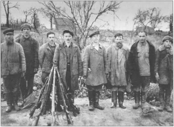 Лжепартизанский отряд на Украине 1943 г Краков Почтовая открытка 1944 г - фото 25