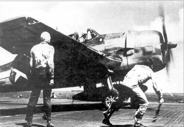 Вист F6F3 Hellcat 23 ноября 1943 года налет на Маршалловы острова В - фото 132