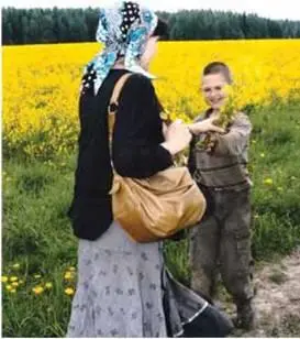 Сыновья любят дарить мне луговые цветы Дальняя Слобода Михей готовится к - фото 30