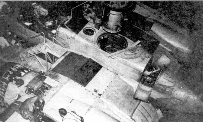 Сборка первого прототипа XP61 близка к завершению Обратите внимание на - фото 19