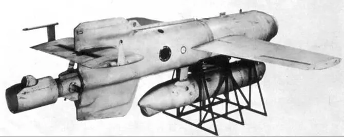 Управляемая бомба Henschel Hs 293 с ракетным двигателем Самолеты He 177А3 - фото 23