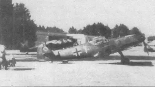 Me 109Е3 из IJG 51 на одном из немецких аэродромов Самолет вероятно - фото 87