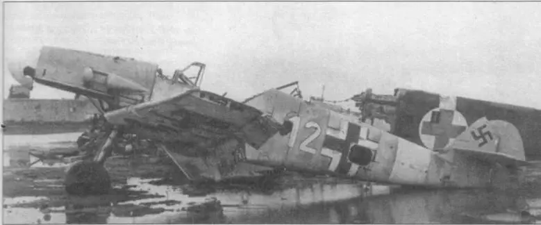 Обломки Me 109F4trop на одном из аэродромов IJG 27 Египет осень 1942 - фото 75