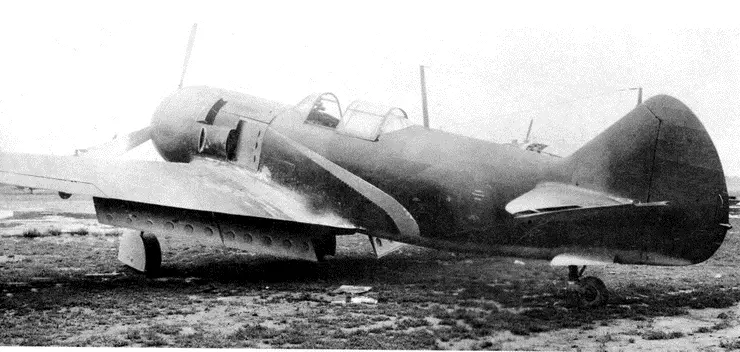 Здесь и справа Ла5ФТК 1943 г Немецкие разведчики сильно досаждали - фото 103