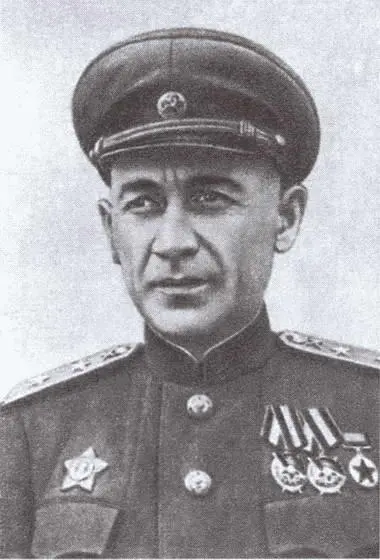 Генераллейтенант ГС Кариофилли в 1941 г заместитель командующего 56й - фото 28
