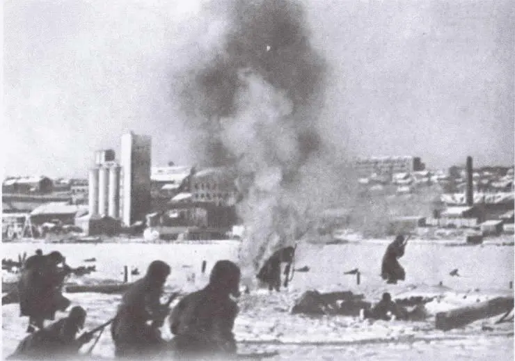 На штурм Ростова 29 ноября 1941 г Бой на Пушкинской улице 29 ноября - фото 72