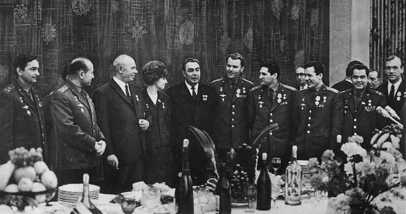 Космонавты на приеме в Кремле 1969 г Станция Салют и транспортный - фото 34