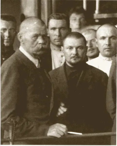 Алексей Максимович Горький и Андрей Александрович Жданов 1928 г На - фото 24