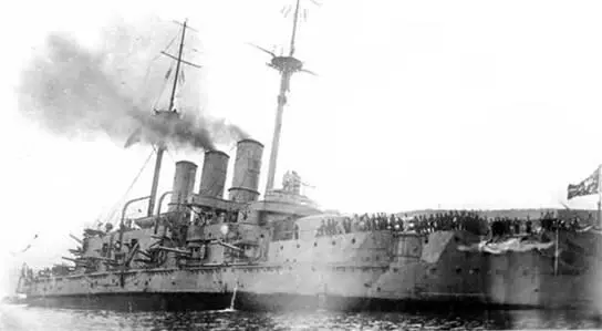 Евстафий на мели у Констанцы Сентябрь 1912 г Справа Евстафий в - фото 138