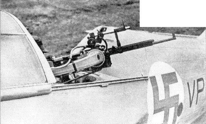 Задняя огневая точка с 762мм пулеметом ШКАС Самолет был захвачен финнами и - фото 125