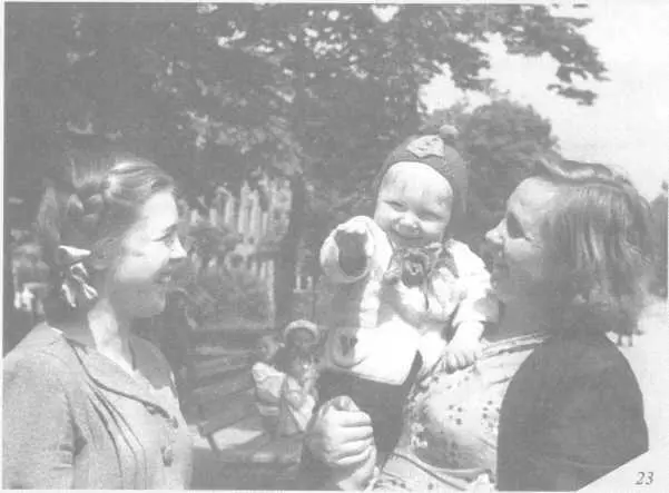 23 11 июня 1946 г Москва Гоголевский бульвар Маленький сын Володя 13 - фото 19
