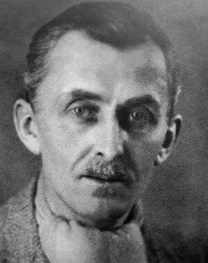 Лесли ТилденСмит второй муж Джин Рис Молодой Макс Хамер в форме морского - фото 19