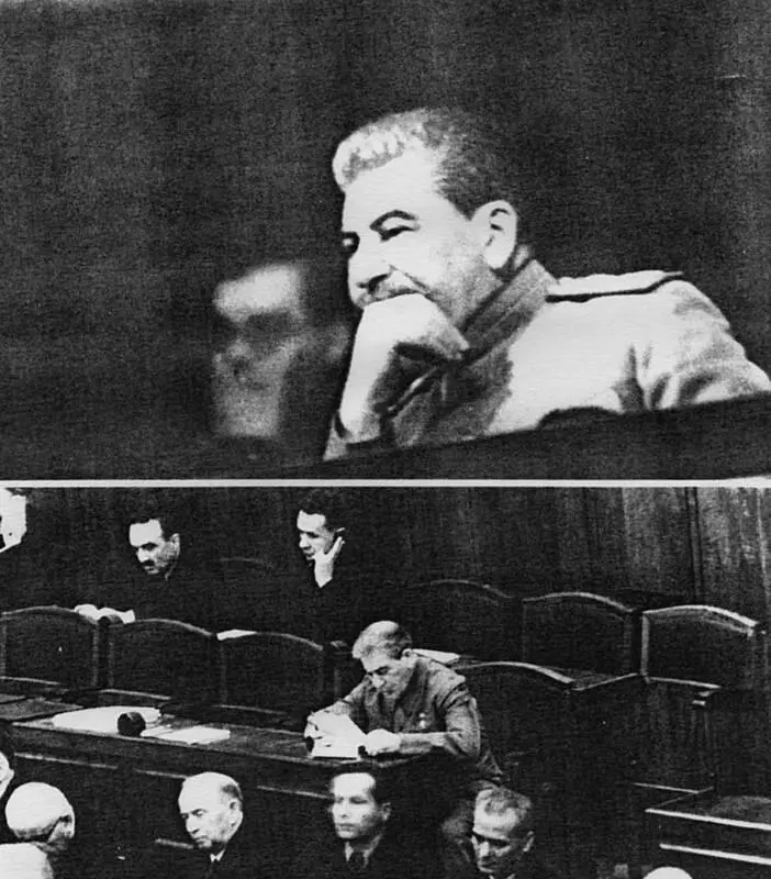 XIX съезд КПСС 5 октября 1952 г Третий этап захват территории СССР и его - фото 13