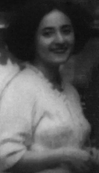 Елена ТахоГоди Владикавказ лето 1986 г А А ТахоГоди в кабинете А Г - фото 67