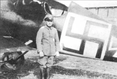 Пауль Биллик служил в 7м стаффеле до перевода в Jasta 12 в начале 1917 г Он - фото 57