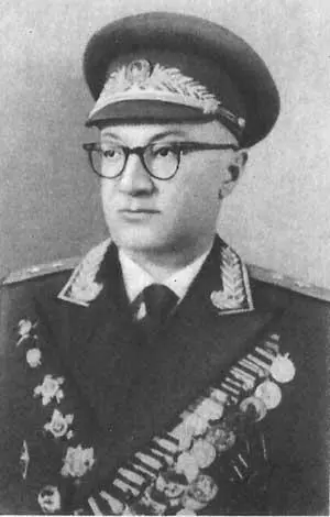 Генераллейтенант медицинской службы А А Вишневский главный хирург - фото 27