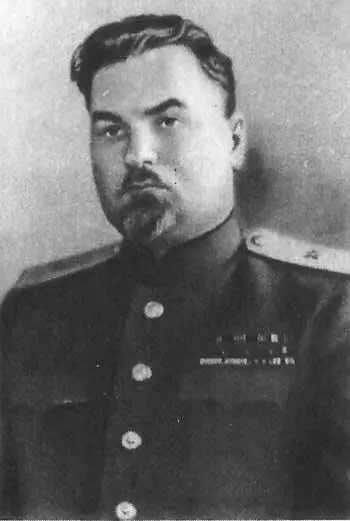 Генералмайор медицинской службы Н С Молчанов главный терапевт Волховского - фото 28