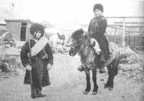 Пеший и конный разведчики 17го ВосточноСибирского полка Прибытие в Дальний - фото 23