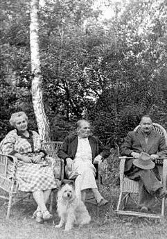 Петроград Я родилась в 1912 году в нынешнем Казахстане в городе - фото 18