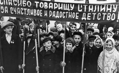 Вряд ли русские либералы глупые люди но ведут они себя словно изо всех сил - фото 10