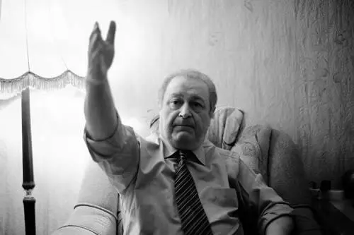 I В ночь на 16 мая 1992 года уже под утро к военному аэродрому Калы в - фото 16